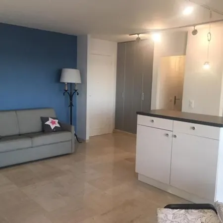 Pac6 - One Bedroom - Sea View Terracce